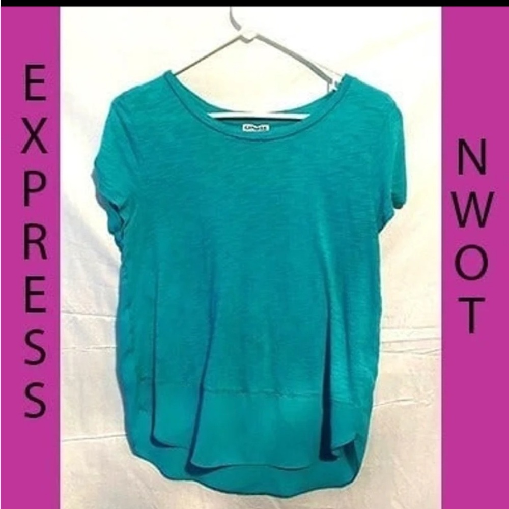 NWOT EXPRESS SIZE SMALL LIGHT WEIGHT SHORT SLEEVED LONGLINE LIGHT TEAL COLOR TEE
